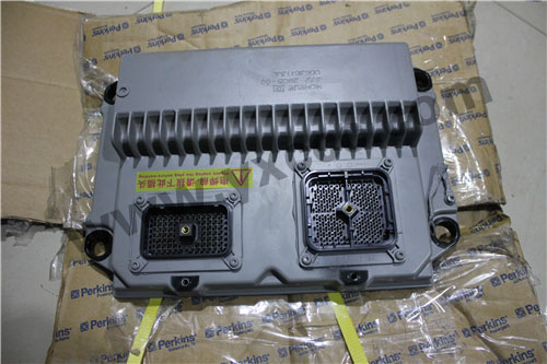 珀金斯柴油發(fā)動(dòng)機(jī)1874252 C94X引擎控制模塊ECM、溫度、油壓、氣壓、傳感器與線束